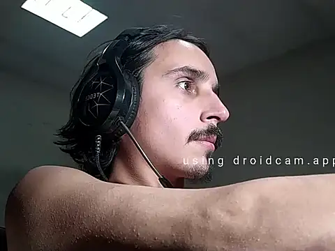 Snapshot of papito20cm chatting on September 2025 07:51:02 PM papito20cm online show from September 2025 07:51:02 PM