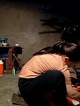 quynhkoolbae online show from January 2026 12:35:01 AM