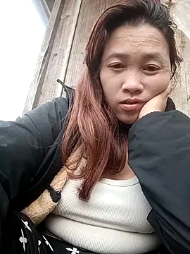 miumiu 00 online show from October 2025 09:24:02 AM