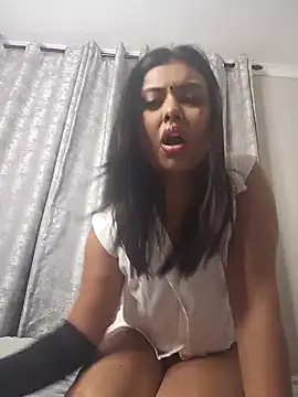 Indian GlowingMiax online show from November 2025 03:37:02 AM