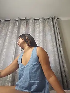 Indian GlowingMiax online show from February 2026 07:23:02 AM