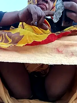 Snapshot of Rubi12A chatting on December 2025 11:50:01 AM Rubi12A online show from December 2025 11:50:01 AM