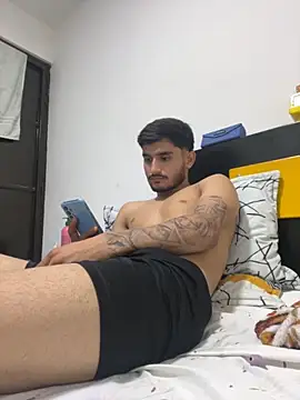 Snapshot of Nas-z09 chatting on September 2025 04:12:02 AM Nas-z09 online show from September 2025 04:12:02 AM