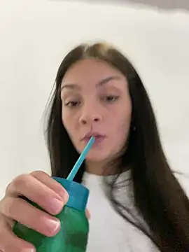 Danielaeliana online show from February 2026 02:20:02 AM