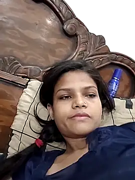 Komal0099 online show from October 2025 02:52:01 AM