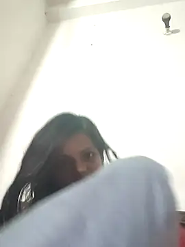 Komal0099 online show from November 2025 03:49:01 PM