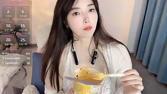 Xiali-166 online show from March 2026 11:01:02 AM