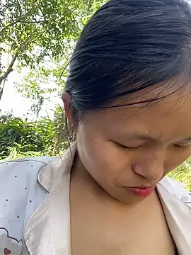 milo bae online show from March 2026 02:12:01 AM