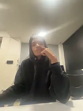 Snapshot of derek_devil24 chatting on November 2025 09:56:02 AM derek devil24 online show from November 2025 09:56:02 AM