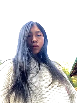 EmLy02 online show from November 2025 12:13:01 AM