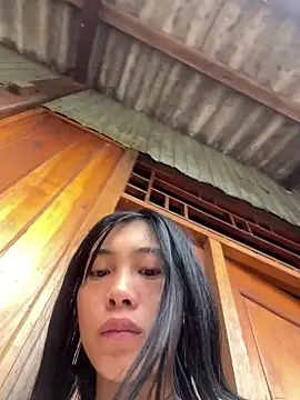 EmLy02 online show from March 2026 02:07:01 AM