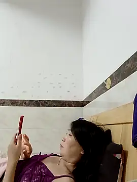 lingling5200 online show from September 2025 04:08:02 PM