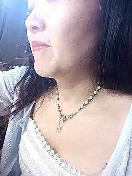 Snapshot of Joanna1122 chatting on December 2025 01:33:02 AM Joanna1122 online show from December 2025 01:33:02 AM