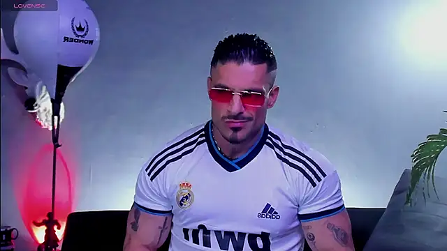 Snapshot of dennis_cox1 chatting on January 2026 11:08:02 PM dennis cox1 online show from January 2026 11:08:02 PM