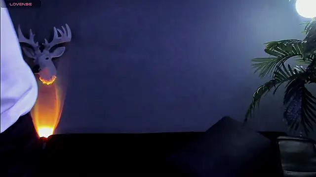 Snapshot of dennis_cox1 chatting on February 2026 01:54:02 AM dennis cox1 online show from February 2026 01:54:02 AM