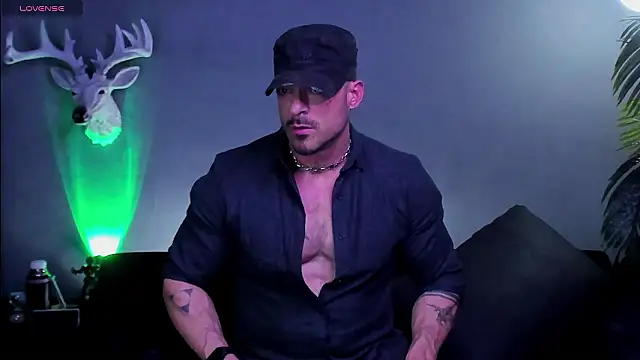 Snapshot of dennis_cox1 chatting on February 2026 10:40:02 AM dennis cox1 online show from February 2026 10:40:02 AM