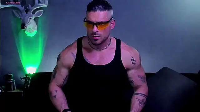 Snapshot of dennis_cox1 chatting on February 2026 01:10:02 AM dennis cox1 online show from February 2026 01:10:02 AM