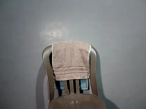 missruffa online show from November 2025 05:18:02 AM