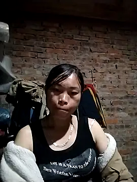   Ngoc20   online show from December 2025 05:56:02 AM