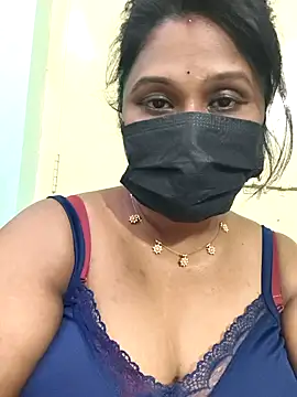 Snapshot of chaitara-reddy chatting on April 2026 05:17:01 PM chaitara-reddy online show from April 2026 05:17:01 PM