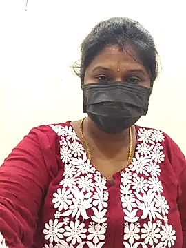 Snapshot of chaitara-reddy chatting on May 2026 06:53:01 AM chaitara-reddy online show from May 2026 06:53:01 AM