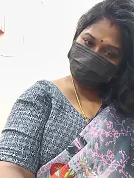 Snapshot of chaitara-reddy chatting on May 2026 06:43:02 AM chaitara-reddy online show from May 2026 06:43:02 AM