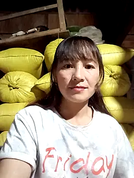 Mini3333 online show from October 2025 12:25:02 PM