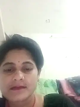 Snapshot of JULEE-740 chatting on October 2025 04:05:01 PM JULEE-740 online show from October 2025 04:05:01 PM