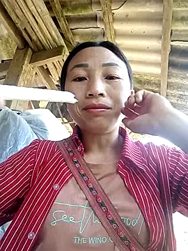 Snapshot of lucybaby00 chatting on February 2026 03:17:01 AM lucybaby00 online show from February 2026 03:17:01 AM