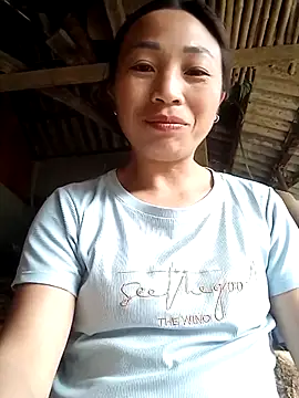 Snapshot of lucybaby00 chatting on March 2026 10:17:02 AM lucybaby00 online show from March 2026 10:17:02 AM