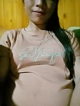 lucybaby00 online show from June 2026 11:35:01 AM