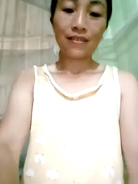 lucybaby00 online show from June 2026 10:47:02 PM