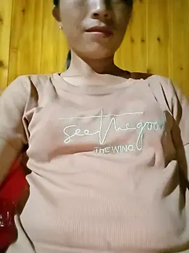 lucybaby00 online show from June 2026 11:59:02 AM
