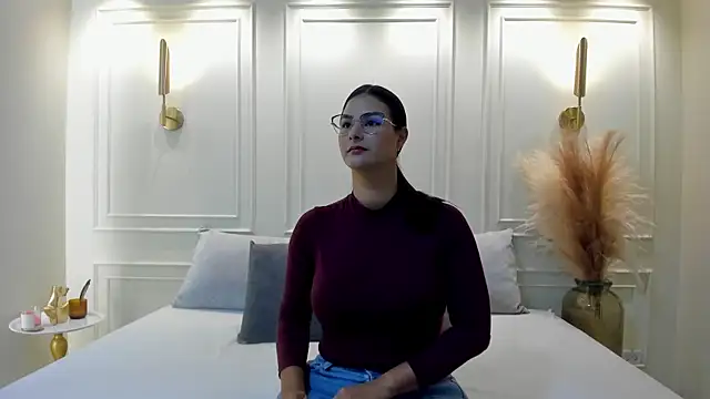 gabysanta  online show from October 2025 01:01:01 PM