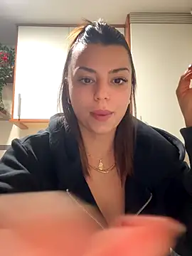Snapshot of NoeliaGarcia17 chatting on November 2025 11:54:01 PM NoeliaGarcia17 online show from November 2025 11:54:01 PM