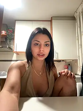 Snapshot of NoeliaGarcia17 chatting on November 2025 11:18:01 PM NoeliaGarcia17 online show from November 2025 11:18:01 PM