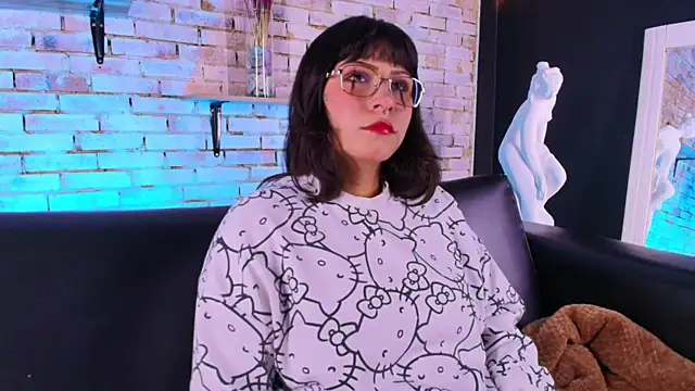 kitty malach online show from April 2026 03:13:01 AM