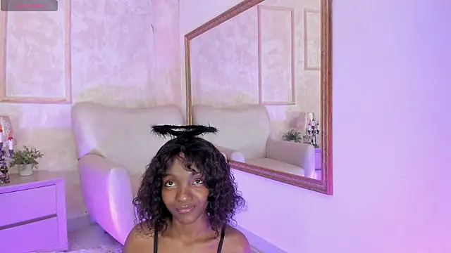 Keirahartz online show from October 2025 03:47:02 AM