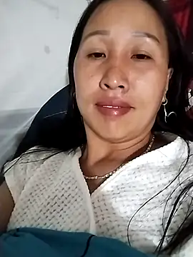 cute love00 online show from February 2026 02:03:01 PM