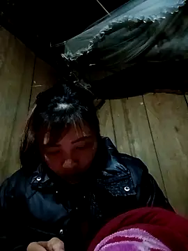 Snapshot of adbosa_00 chatting on November 2025 09:50:01 PM adbosa 00 online show from November 2025 09:50:01 PM