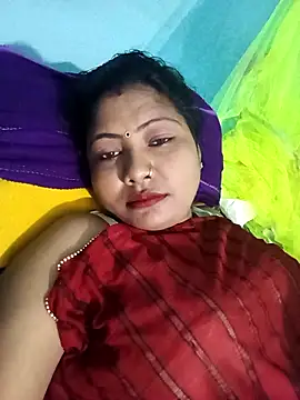 Snapshot of Apkisona8 chatting on September 2025 06:35:01 AM Apkisona8 online show from September 2025 06:35:01 AM