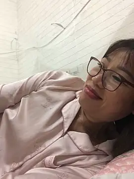 Vitamin sexy online show from March 2026 03:51:01 PM