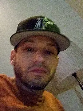 Andrez5041 online show from September 2025 10:48:02 AM