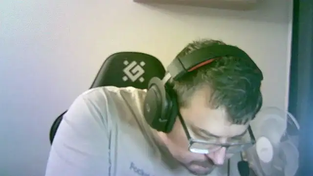 SirAbuser online show from October 2025 07:43:01 PM