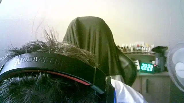 Snapshot of SirAbuser chatting on February 2026 07:23:01 PM SirAbuser online show from February 2026 07:23:01 PM