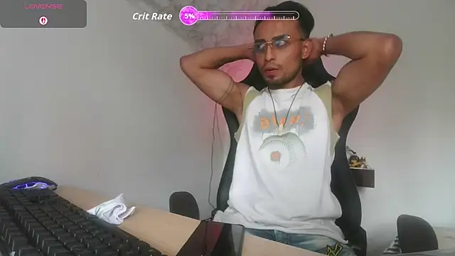 Ferlucyboy666 online show from October 2025 08:17:02 PM
