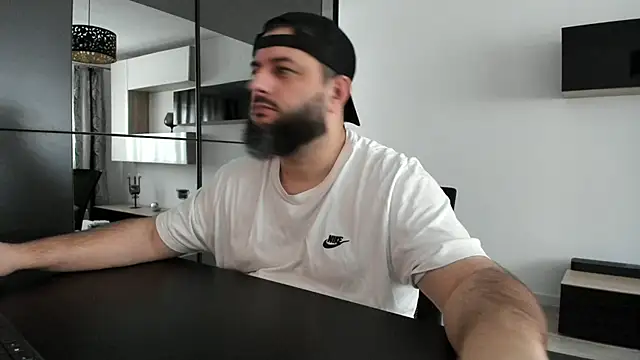 DravenPeak online show from November 2025 06:45:01 AM