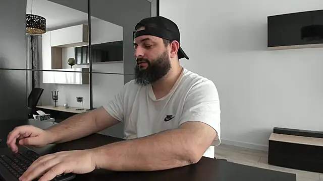 DravenPeak online show from December 2025 12:23:02 PM