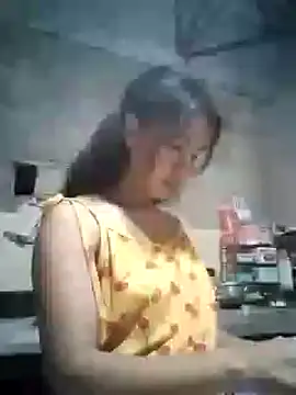 oceanlover23 online show from September 2025 08:34:02 PM