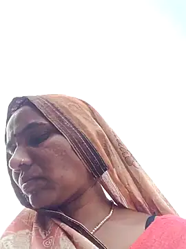 Snapshot of Pinky12A chatting on November 2025 10:15:01 AM Pinky12A online show from November 2025 10:15:01 AM